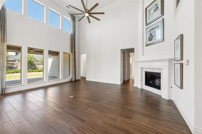 Building Photo - 28618 Casen Ranch Ln