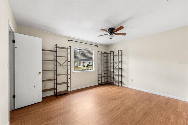 Building Photo - 2705 NW 47 Pl