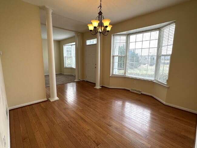 Building Photo - 4 Bedroom Colonial with 2-Car Garage in Westminster!