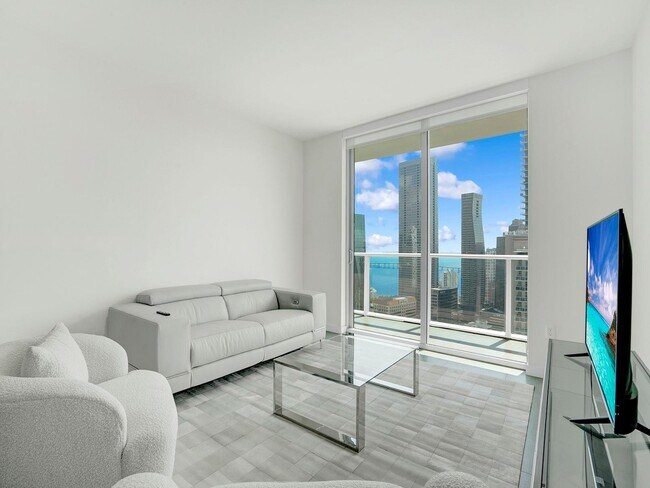 Building Photo - 1100 S Miami Ave