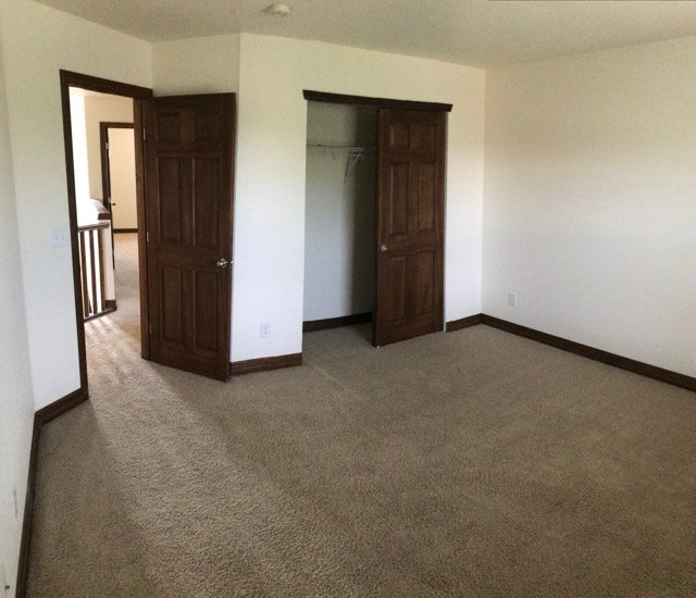 Building Photo - 1011 Eichhorn Dr
