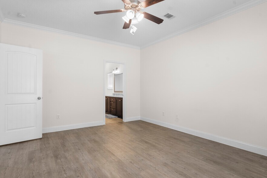 Building Photo - 767 Fairview Cir