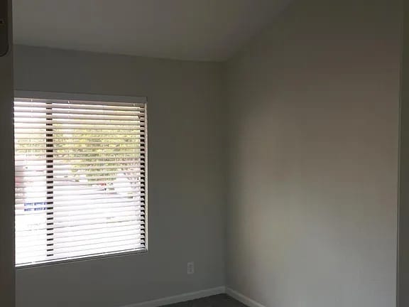 Building Photo - 980 Lupine Hills Drive #84