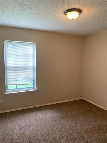 Building Photo - 616 Carl C Senter St