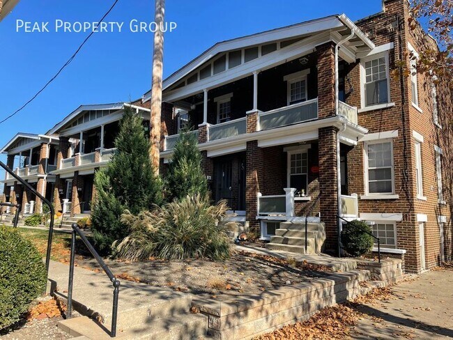 Primary Photo - Available Now! Located in the Short North!...