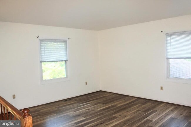Building Photo - 6416 Albemarle St