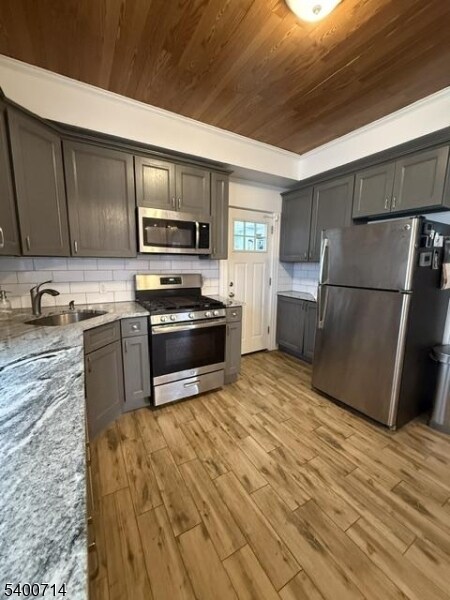 Building Photo - 42 N Willow St