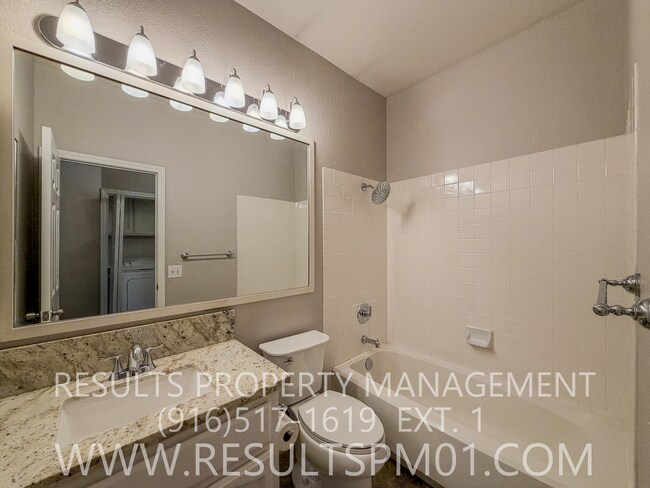 Building Photo - Beautifully updated 3 Bedroom Rocklin home.