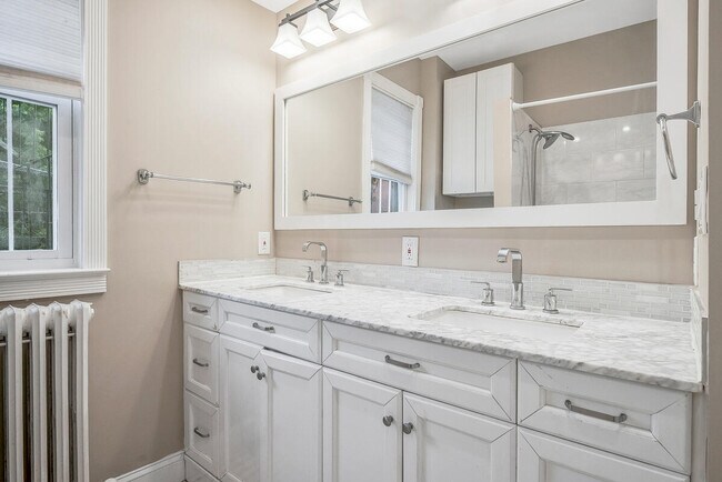 Second Level - Full Bathroom - 451 Park Rd NW