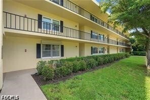 Building Photo - 1085 Forest Lakes Dr