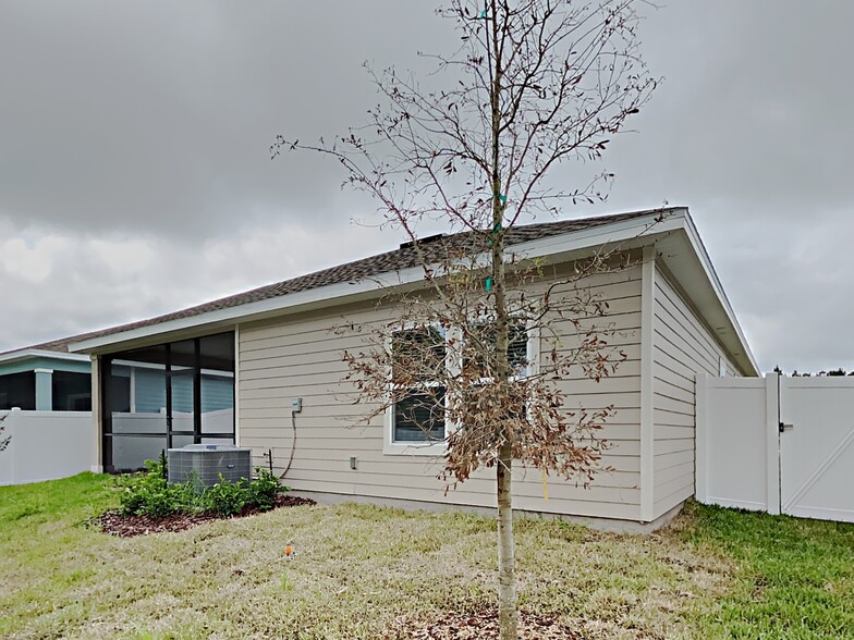Building Photo - 161 Stone Arbor Ln