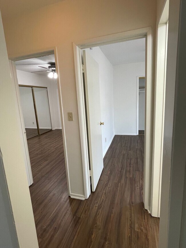 Building Photo - 501 S 7th St