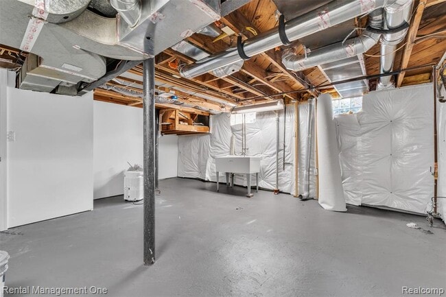 Building Photo - 2711 Dorchester Rd