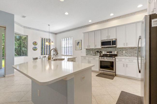 Building Photo - 4966 Flagstone Dr