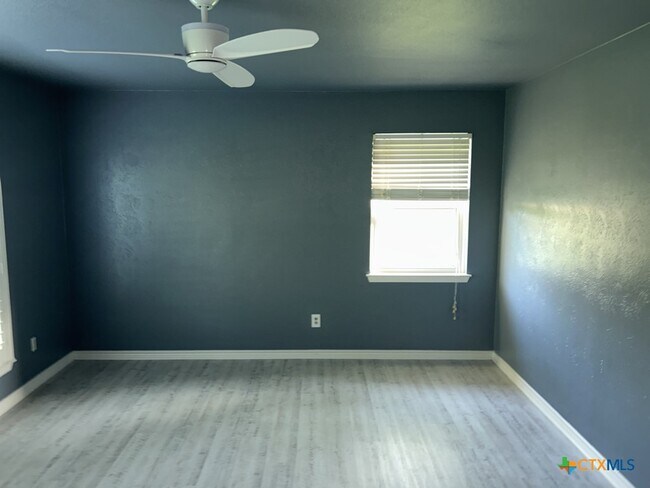 Building Photo - 2807 Brinegar Rd