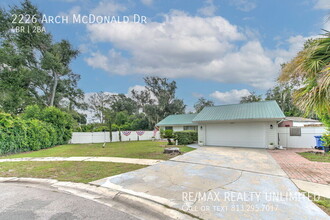 Building Photo - 2226 Arch McDonald Dr
