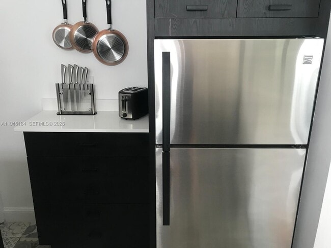 Building Photo - 1524 Euclid Ave