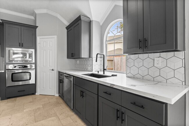 Building Photo - 3007 Rustic Gardens Dr