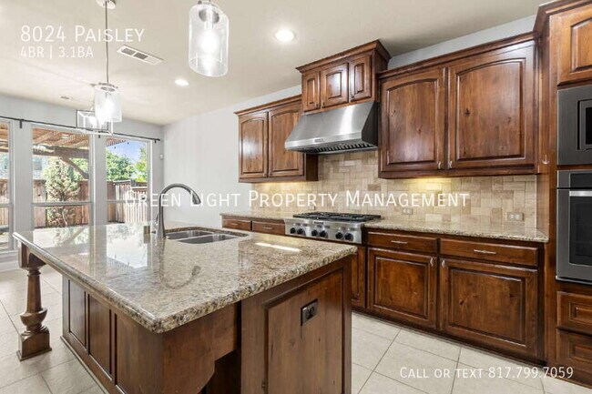 Building Photo - 8024 Paisley-