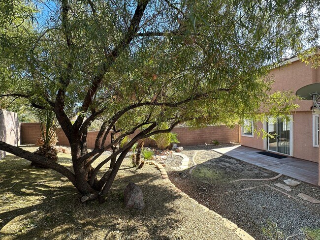 Building Photo - ASBURY PARK UNIT #1 IN SUMMERLIN