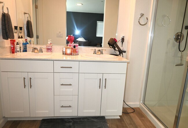 Building Photo - Resident Benefit Package Property