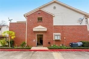 Building Photo - 1103 Dulles Ave