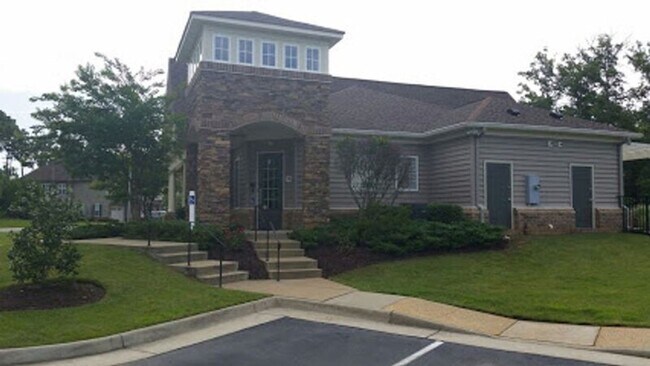 Building Photo - 2 bedroom/ 2 bathroom- Braemar Creek