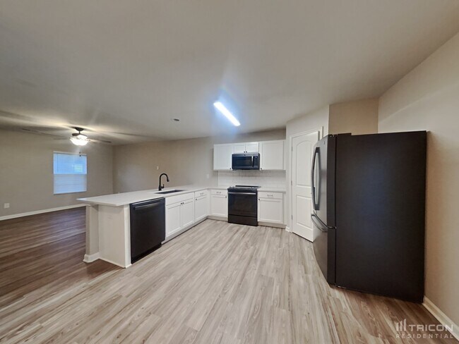 Building Photo - 659 Scarlet Leaf Ln.