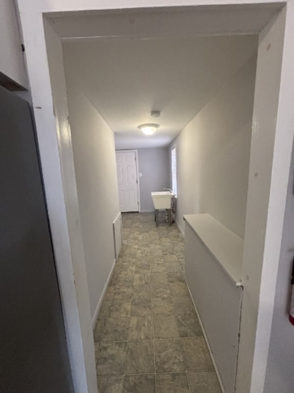 Building Photo - 1520 Fort Park Blvd