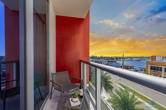 Primary Photo - 777 N Ocean Dr