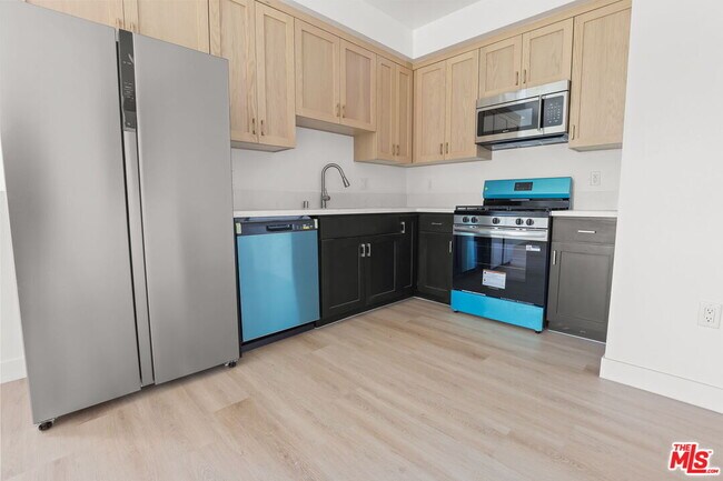 Building Photo - 1265 Browning Blvd