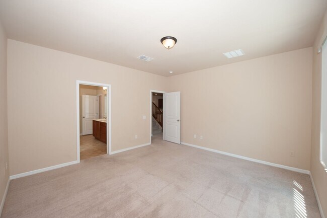 Building Photo - 7659 Dewy Falls Ave