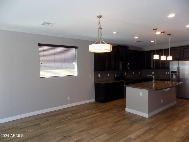 Building Photo - 4967 S Bridal Vail Dr