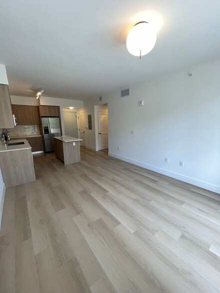 Primary Photo - 2377 NE 183rd Ter