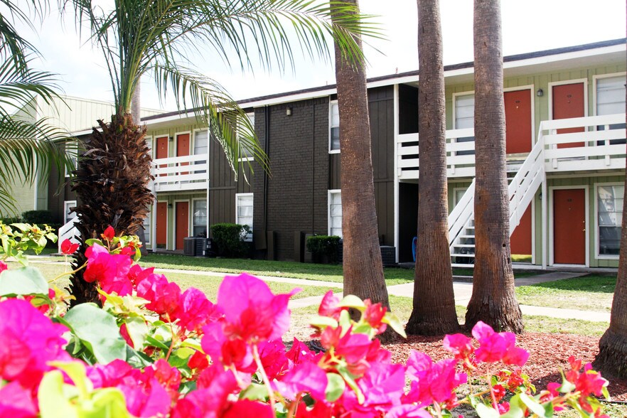 Edinburg Place Apartments 1709 W Schunior St Edinburg TX 78541