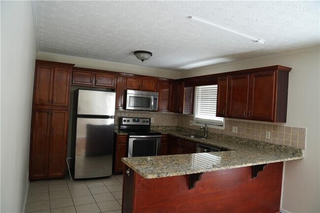 Building Photo - 3344 Hunters Lodge Rd