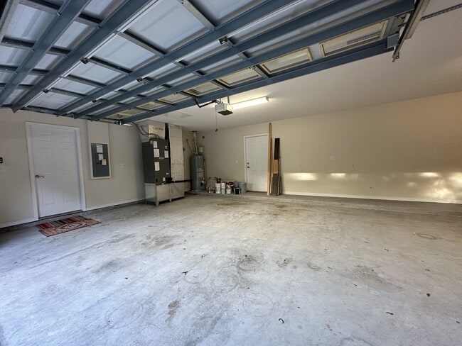 Building Photo - 5204 Comfort Ct