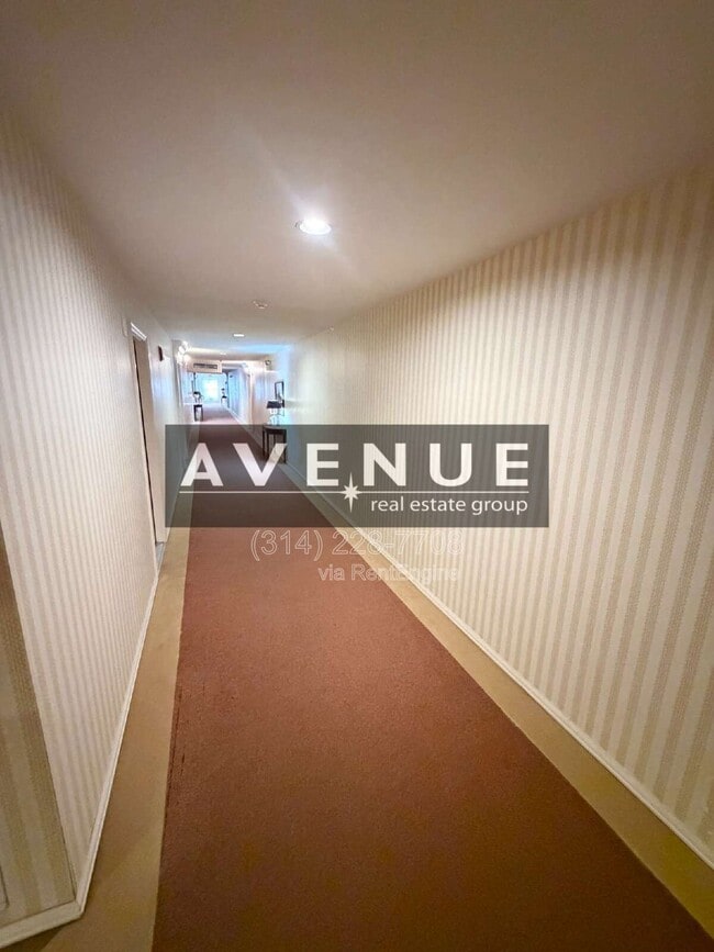 Building Photo - 312 Clayton Xing Dr