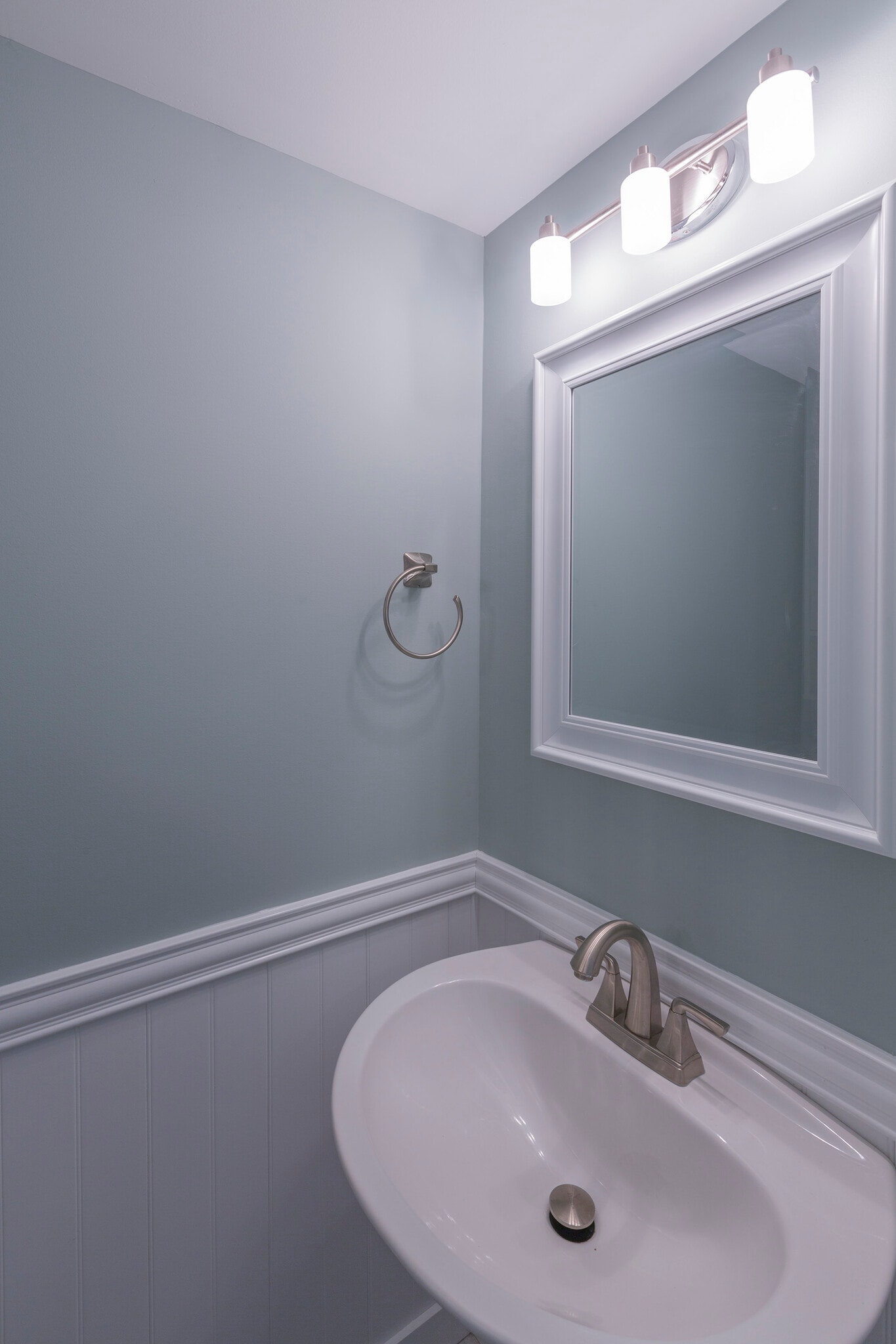 Half Bath 2 - 3000 Golden Rd