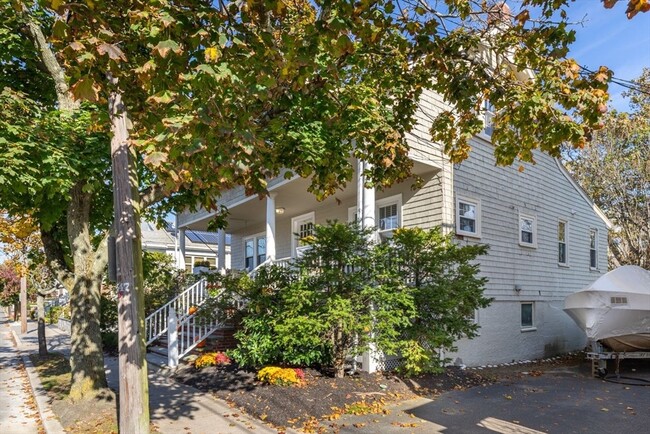 Building Photo - 94 Whitin Ave