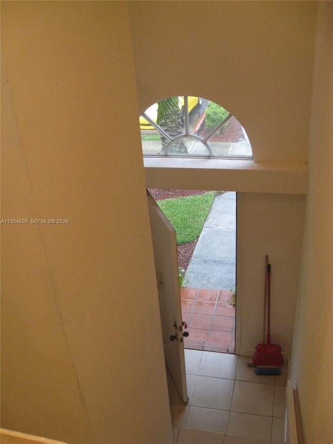 Building Photo - 4650 NW 97th Ct