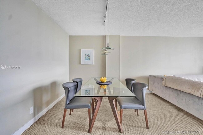 Building Photo - 3800 S Ocean Dr