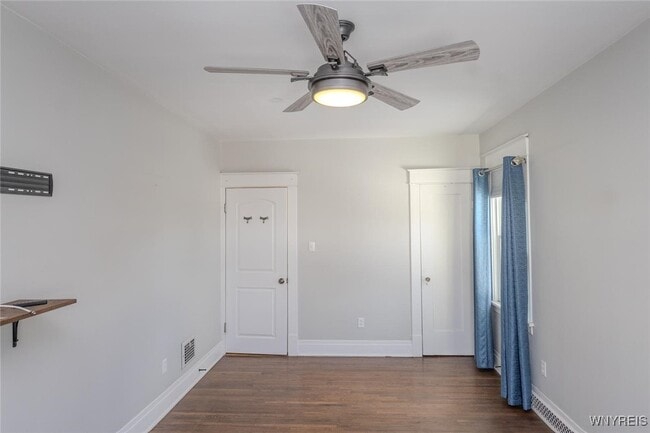 Building Photo - 20 Tacoma Ave