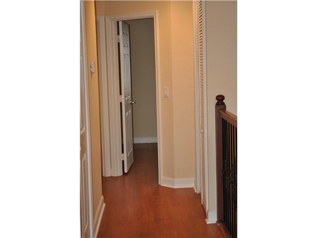 Building Photo - 325 Bayfront Dr