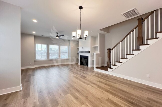 Building Photo - 8520 Silsbee Dr