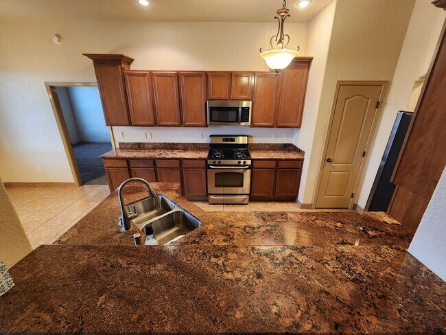 Building Photo - 2105 San Patricio Loop