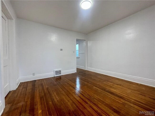 Building Photo - 434 23rd St