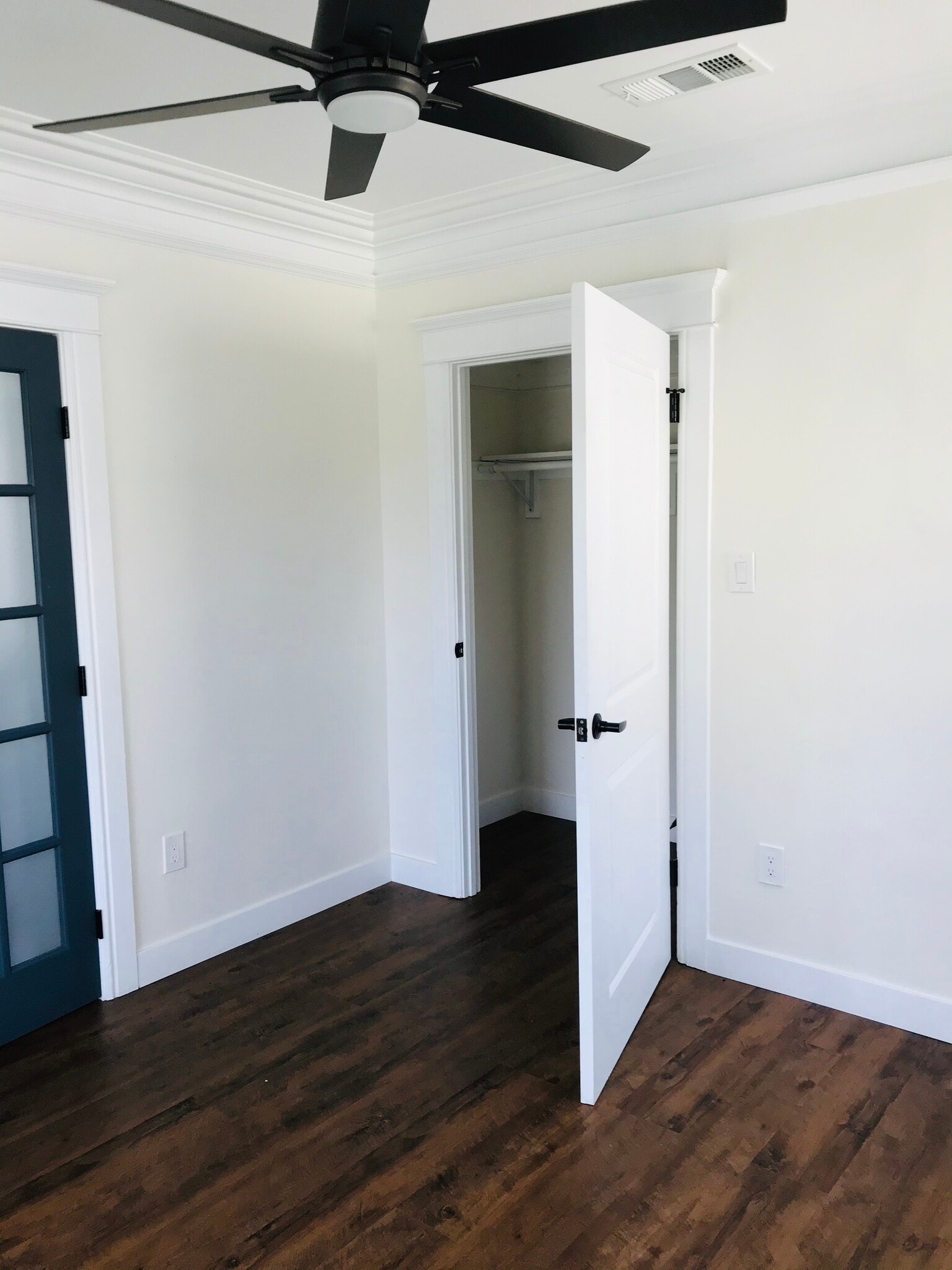 Eloise - 4279 Walton Avenue