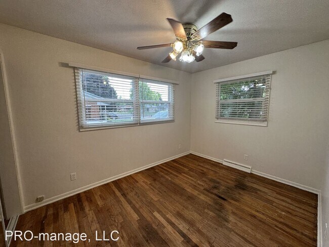 Building Photo - 5 br, 2 bath House - 1025 Homer Ave.
