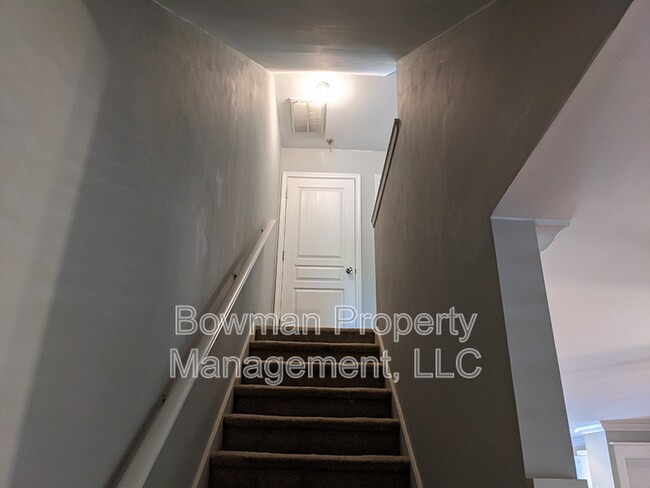 Building Photo - 660 S Barnett Shoals Rd